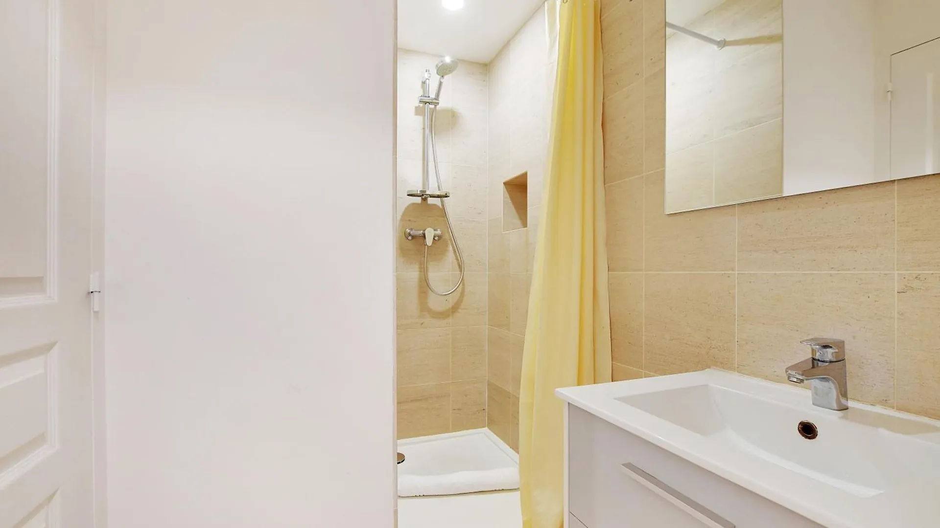 Pick A Flat'S Apartment In Louvre - Rue Saint-Anne Paris 0*,  France